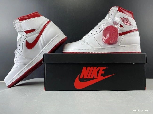 Cheap 555088-103 Red Metallic 1 Retro Air (2017) Jordan 0719